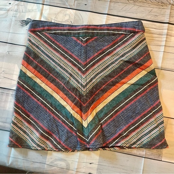 Free People Retro Chevron Stripe Mini Skirt Bohemian Linen Blend size 2 - Picture 2 of 5
